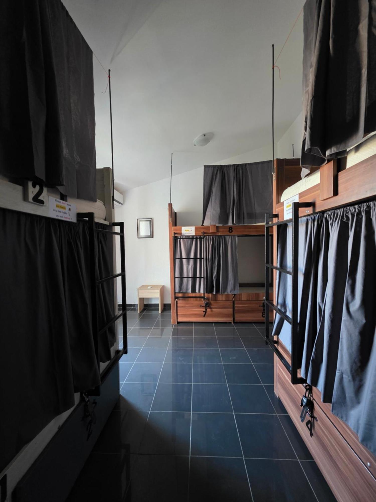 Pirate Backpackers Hostel Ulcinj Buitenkant foto