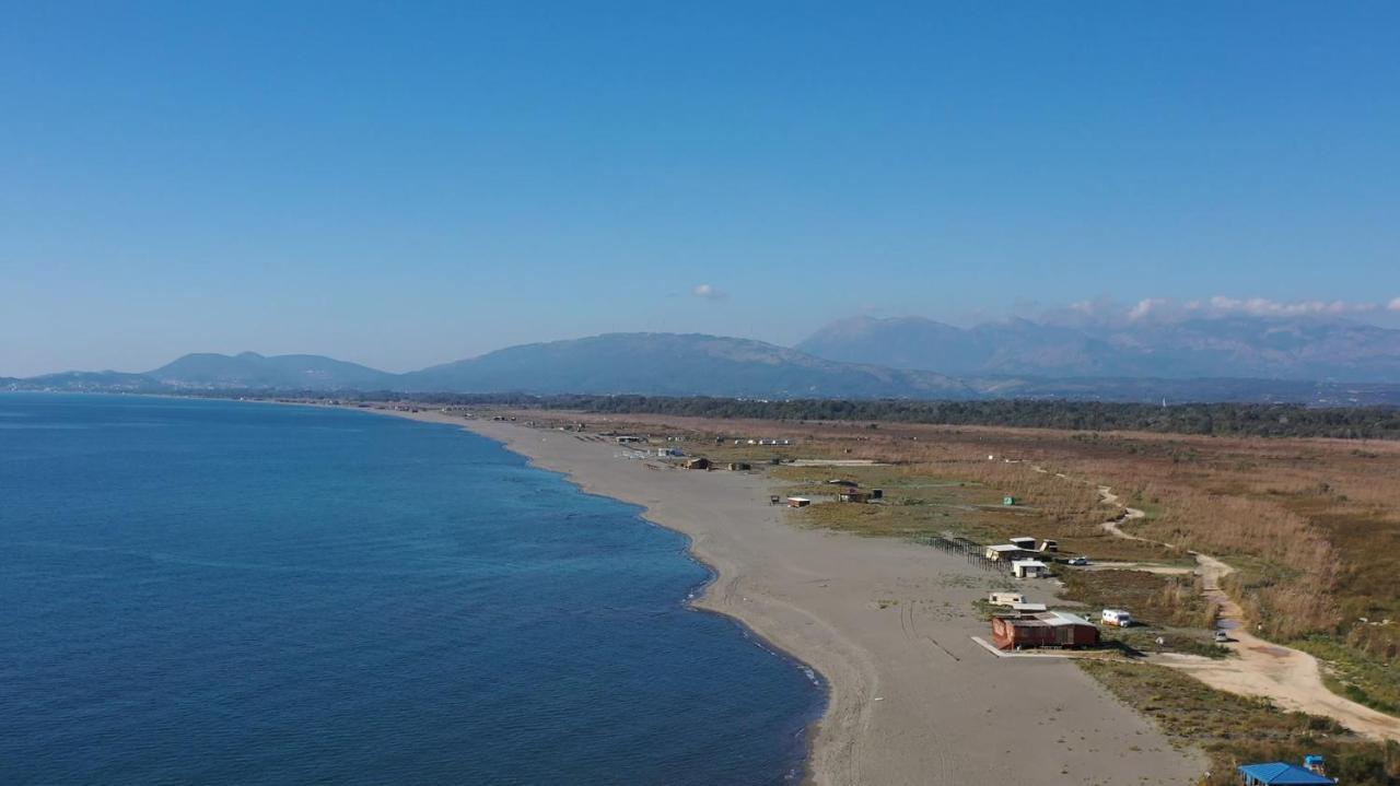 Pirate Backpackers Hostel Ulcinj Buitenkant foto